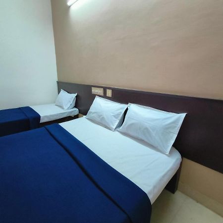 Royal Residency Hotel Kumbakonam Exterior photo