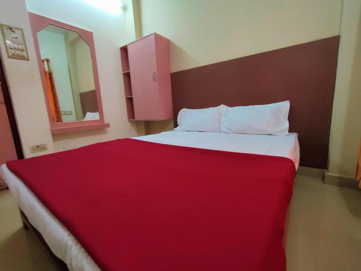 Royal Residency Hotel Kumbakonam Exterior photo
